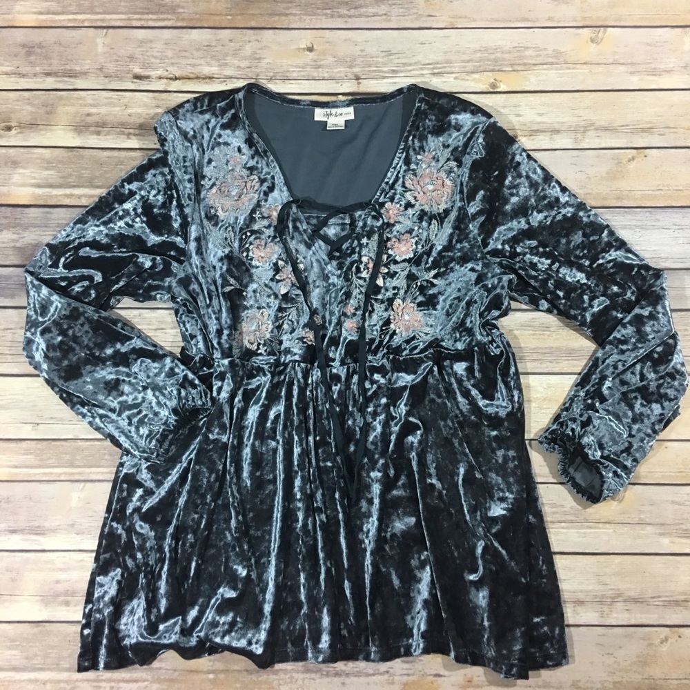 Style & Co velvet peasant swing top